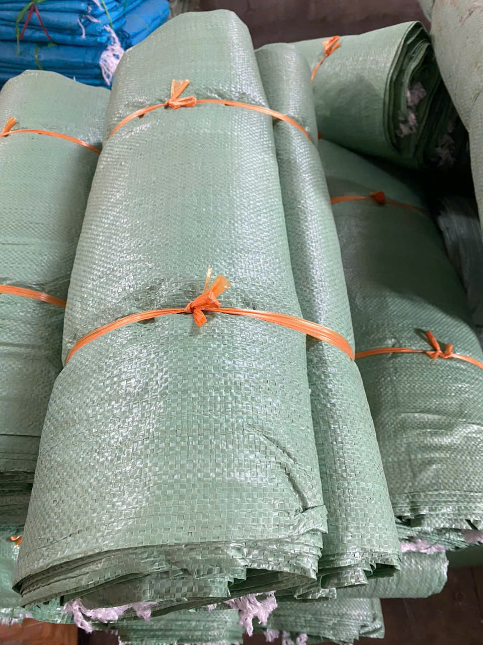 Bao tải xanh dày, cắt nhiệt
